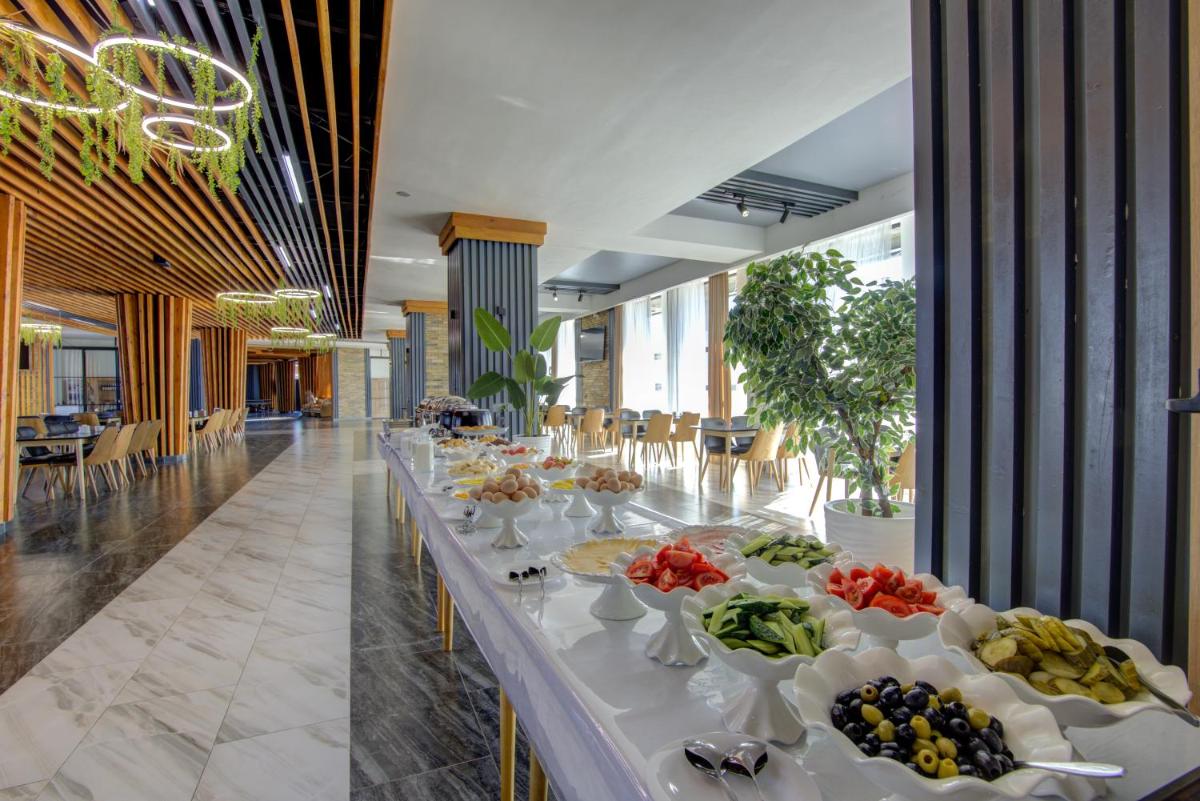 Vzmorie Resort Hotel - Housity