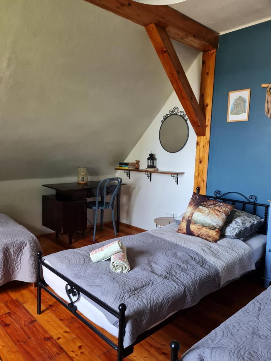 Pokoje Gościnne KRAINA OZ - Housity