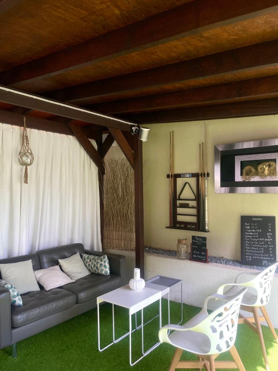 Coin salon dans l'établissement La Bastide Gourmande