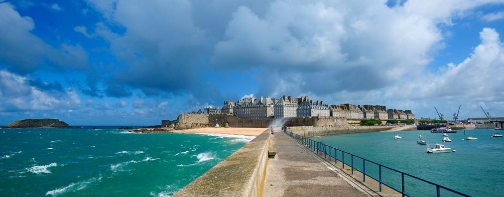 Petit loft SAINT-MALO intra-muros - Housity