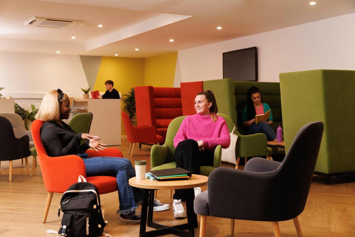 Unite Students - Salisbury Court - Housity