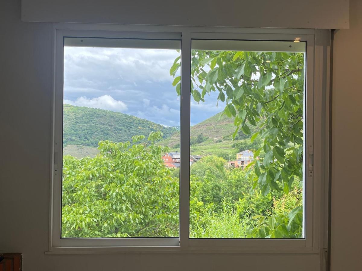 Casa Catalina - Ribeira Sacra - Housity