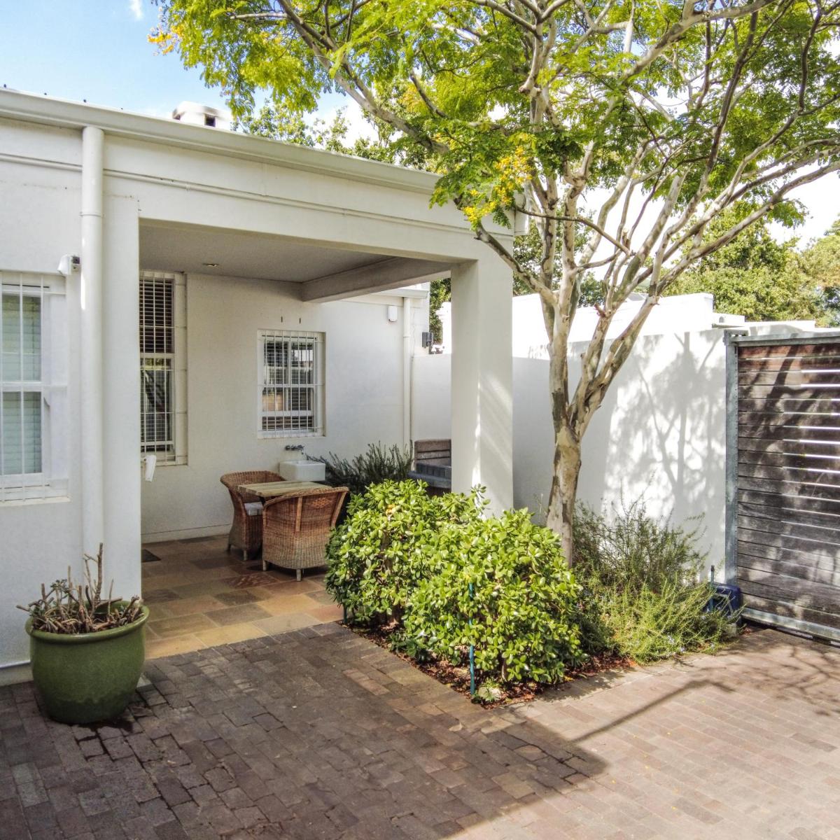 Laanhof Studios - Housity