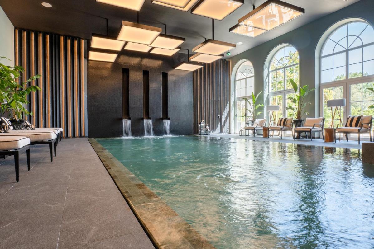 A piscina em ou perto de Amoure Hotel - The Leading Hotels of the World