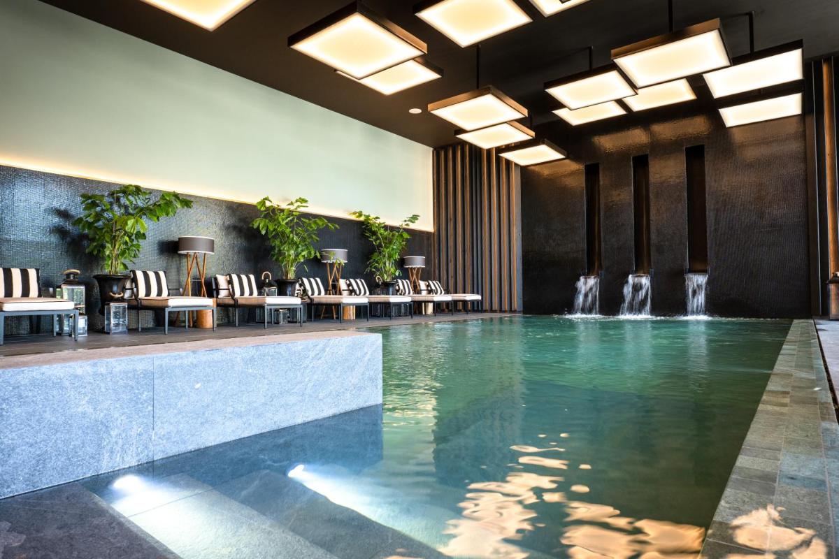 A piscina em ou perto de Amoure Hotel - The Leading Hotels of the World