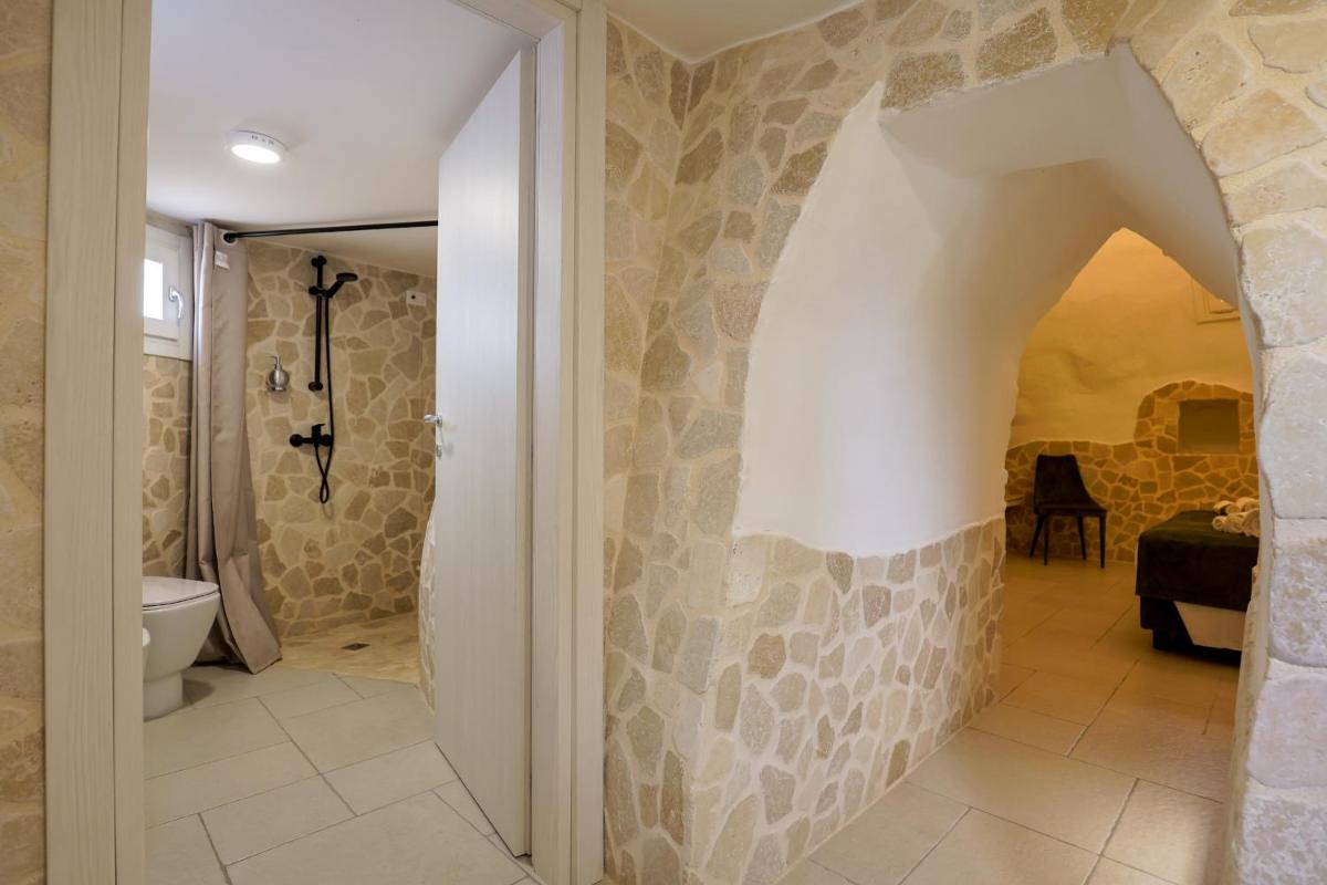Grotta Saracena Resort - Housity