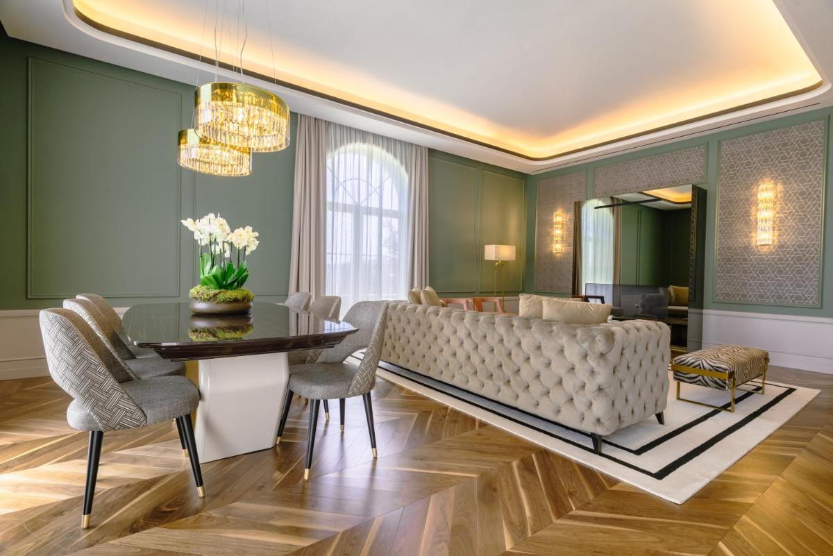 Uma área de estar em Amoure Hotel - The Leading Hotels of the World