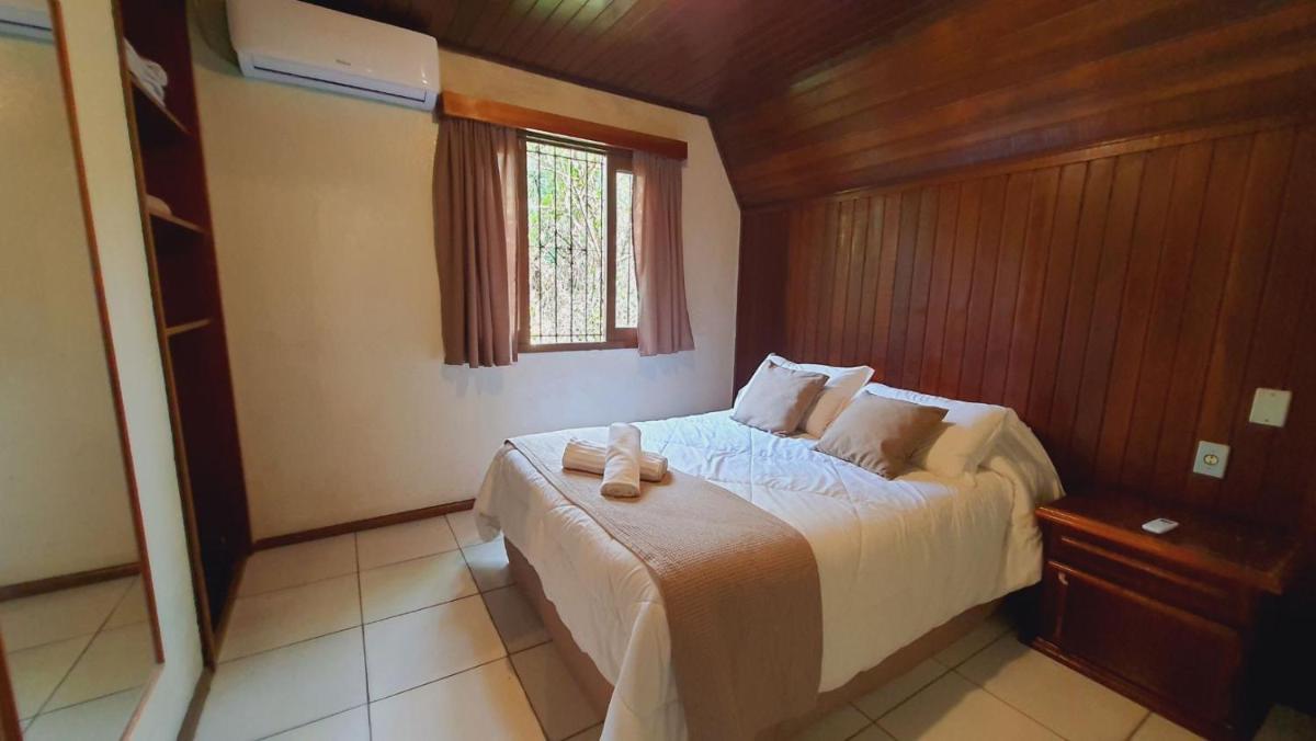 Villa Chalés Gramado - OH HOTÉIS - Housity