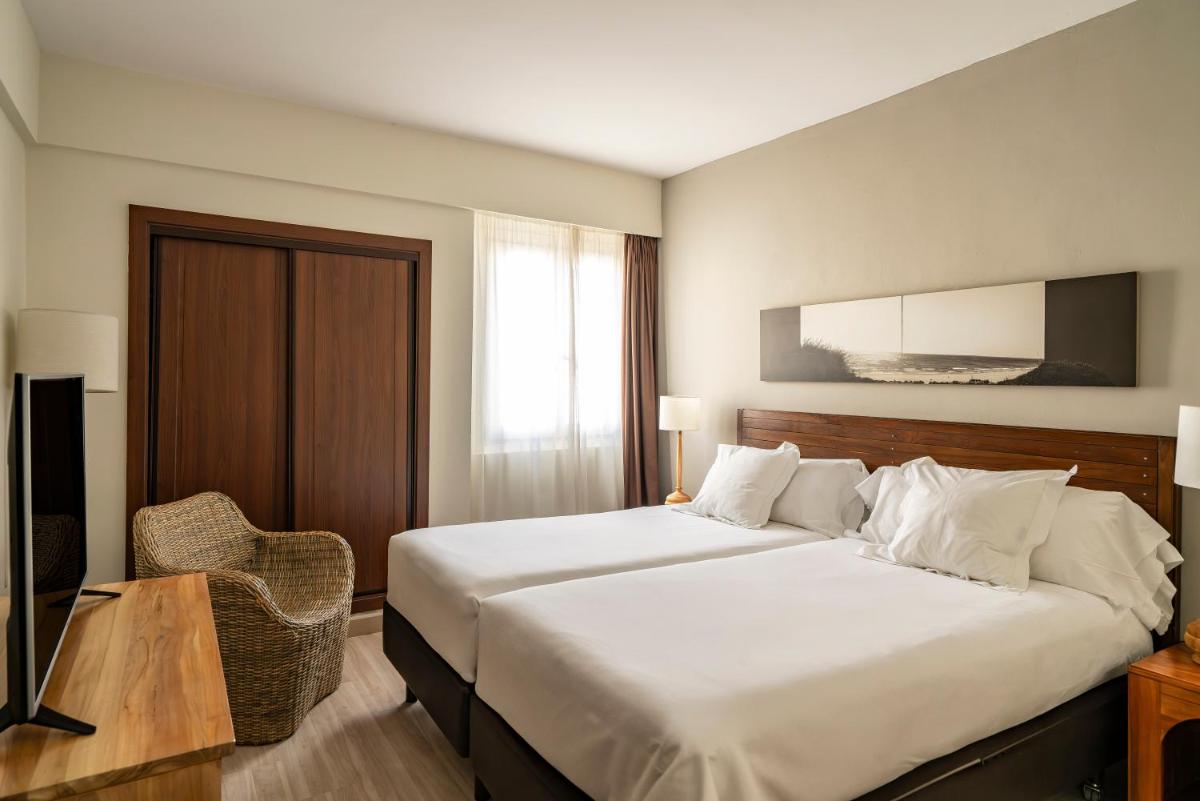 Cama o camas de una habitación en Vincci Resort Costa Golf