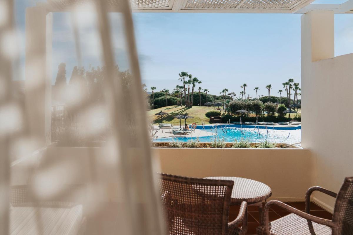 Piscina en o cerca de Vincci Resort Costa Golf