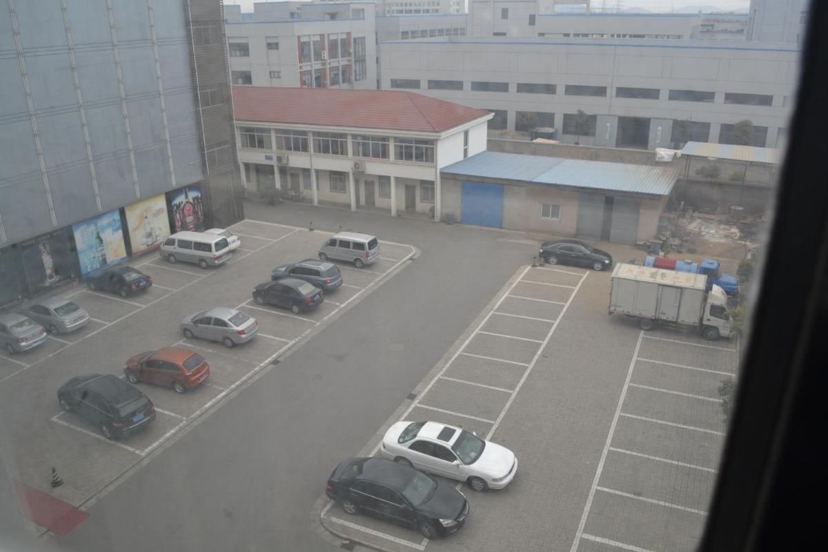Jinjiang Inn Wuxi Meicun - Housity