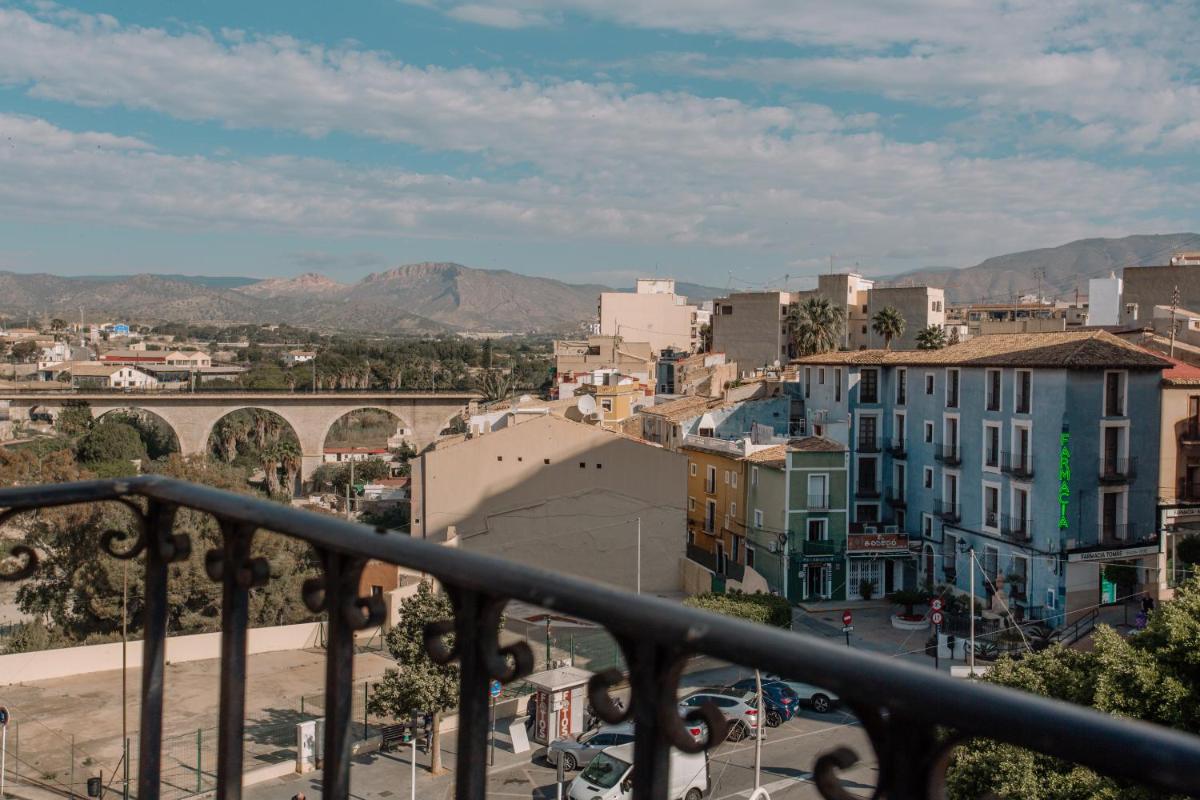 Rosal by Seaward Suites Only Adults - Housity