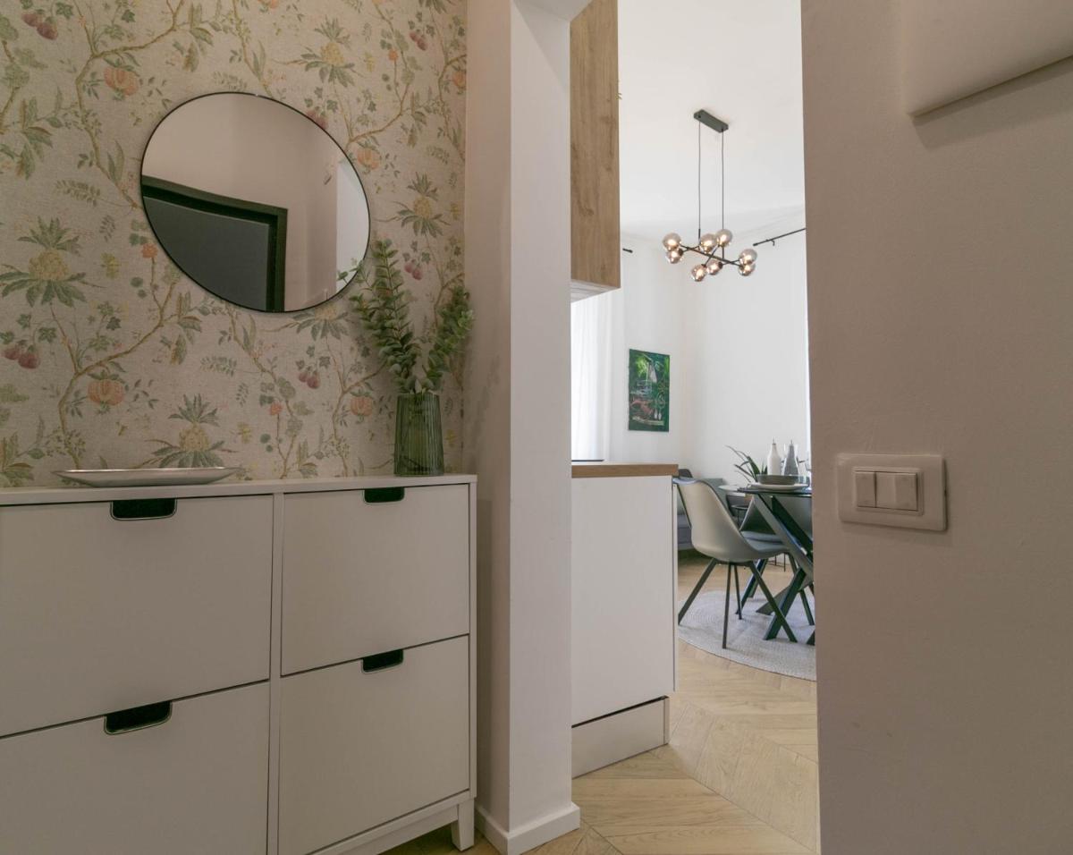 Welcomely - Lake River Apartment - Housity