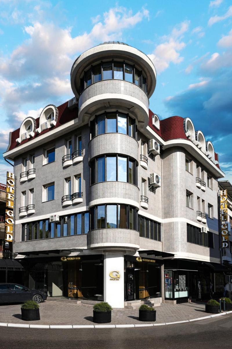 Hotel Gold Inn - Housity