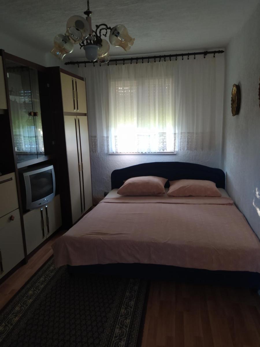 OAZA MIRA Porodična kuća za opuštanje - Housity