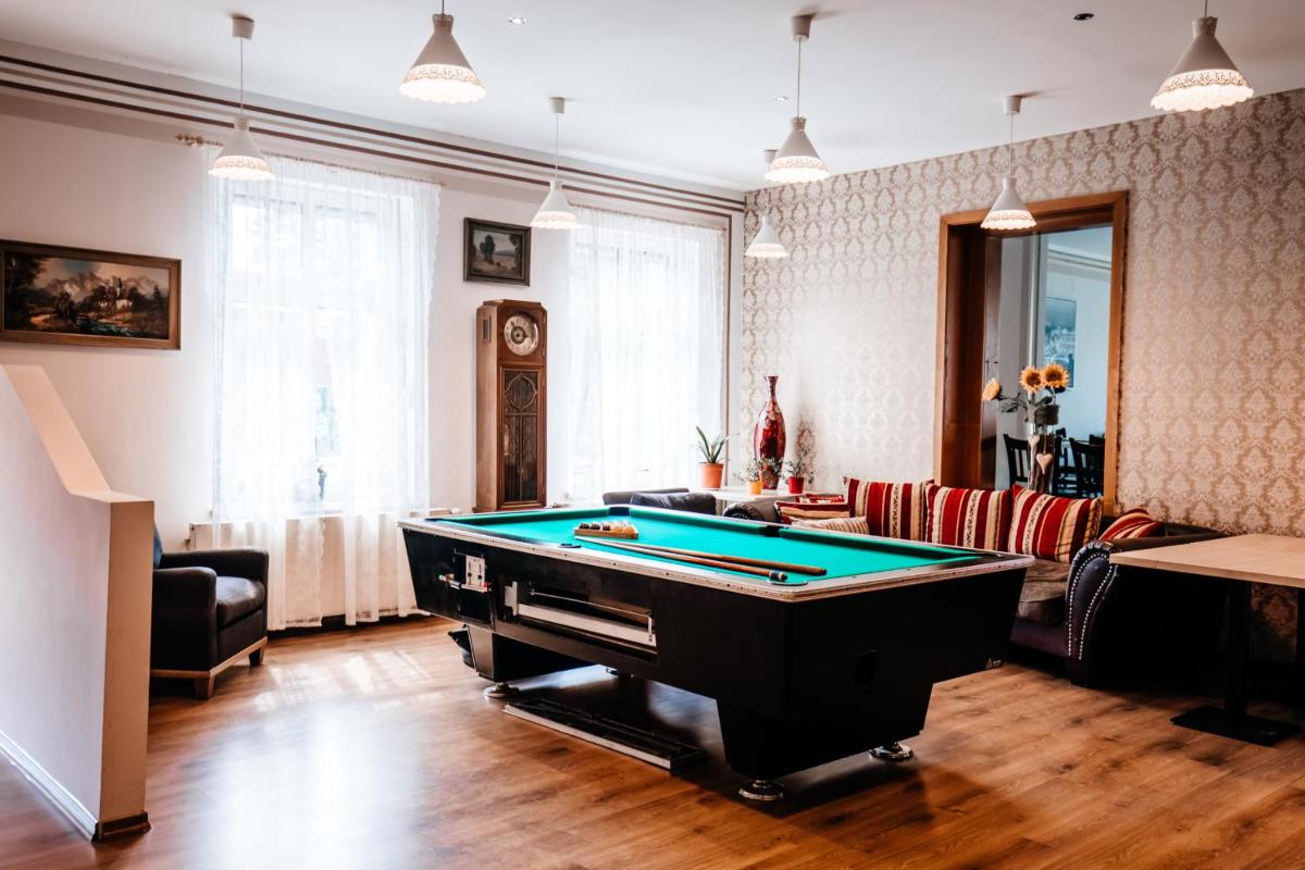 Hotel am Fluss - Housity
