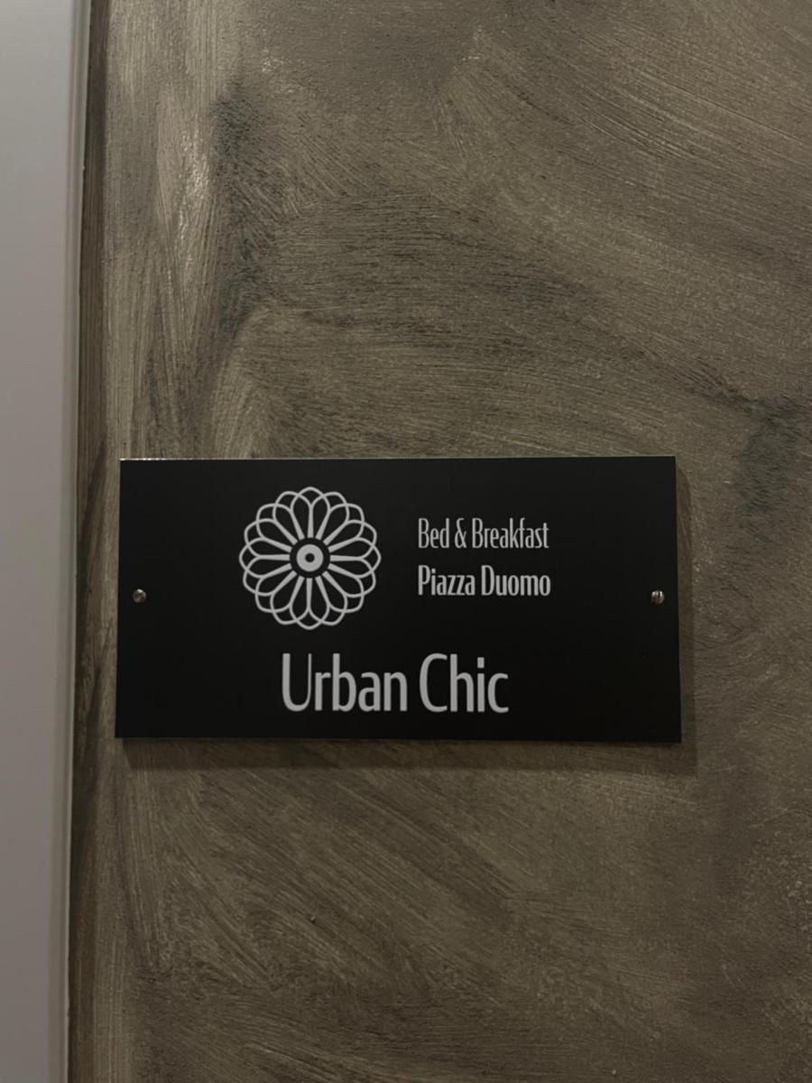 Bed & Breakfast Piazza Duomo - Housity