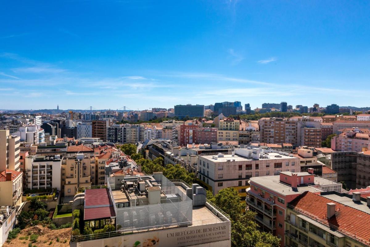 Uma vista geral de Lisboa ou a vista da cidade a partir do hotel