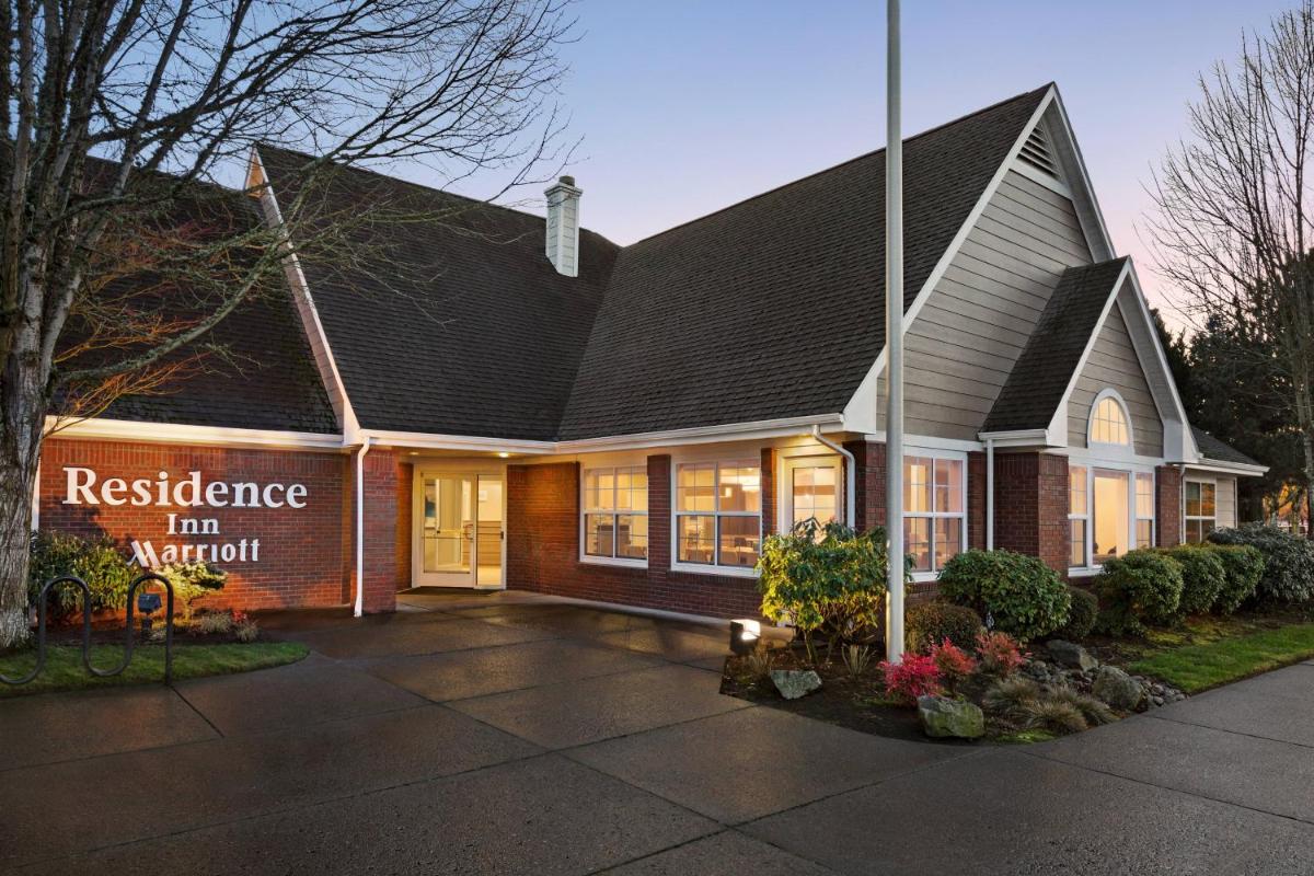 Residence Inn by Marriott Salem - Housity