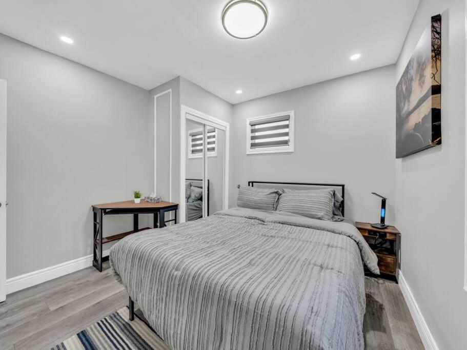 stylish house in south windsor-2 bedrooms - Housity