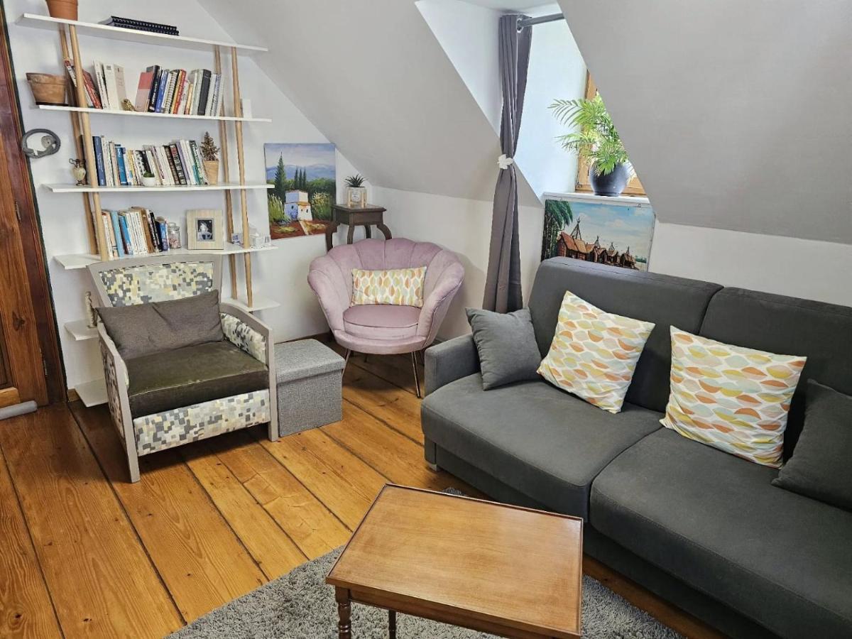 Petit Paradis Croneuva - Housity