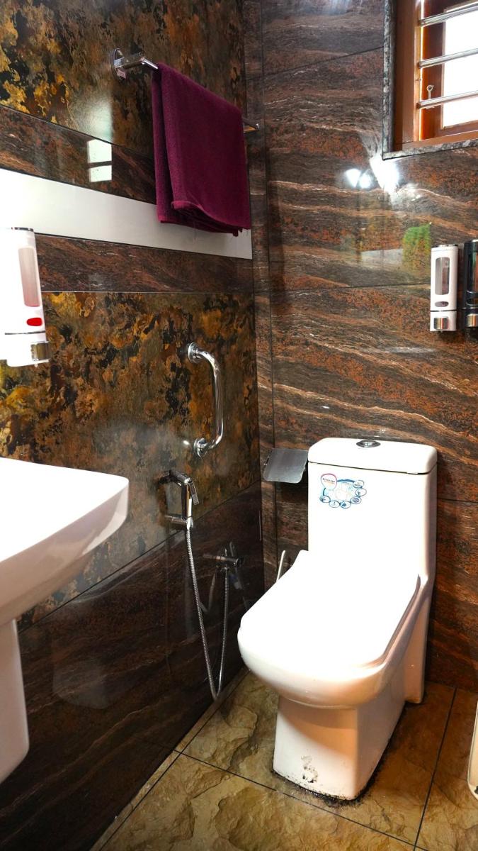 Arabian Nights Munnar - Housity