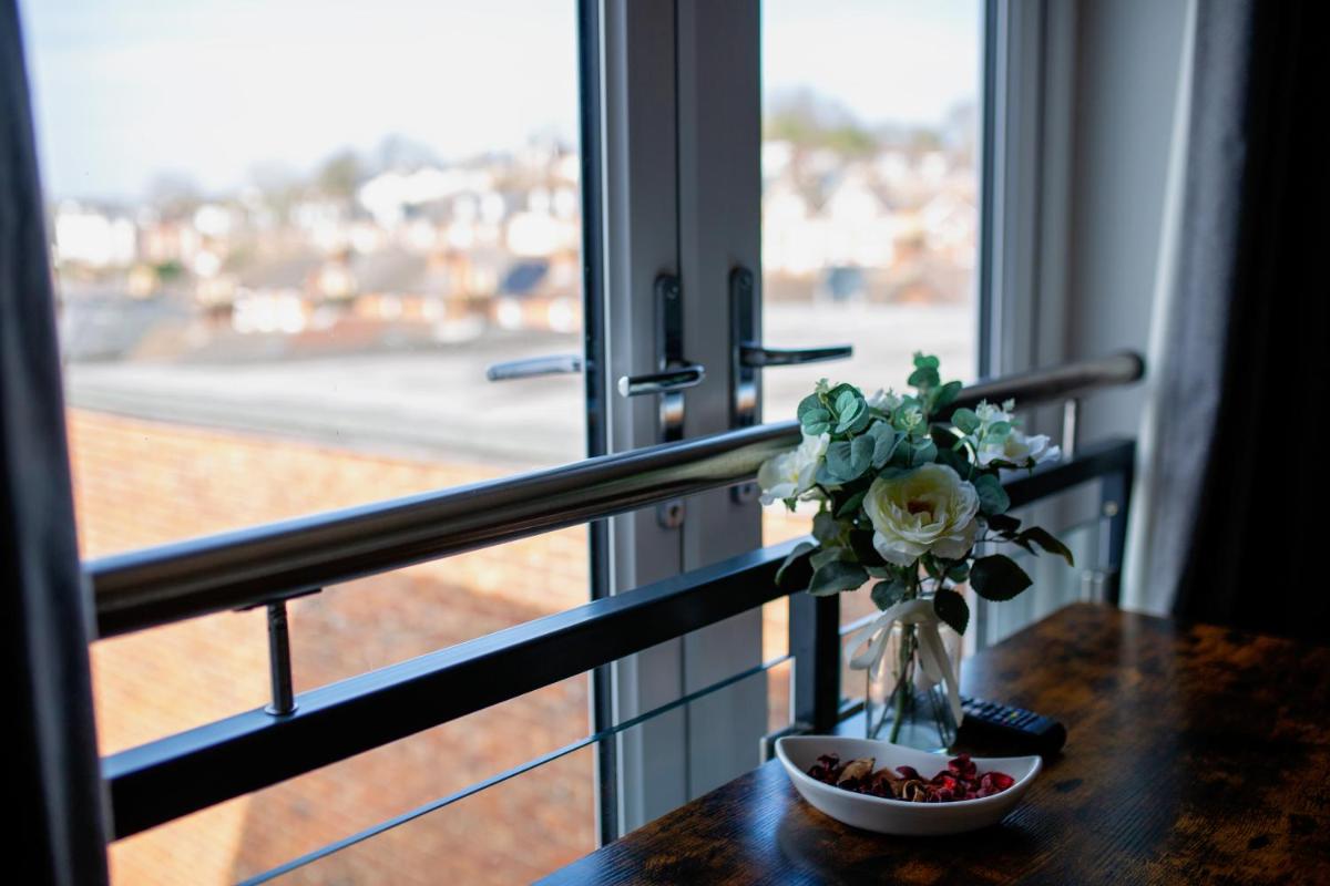 City View Apartment - Housity
