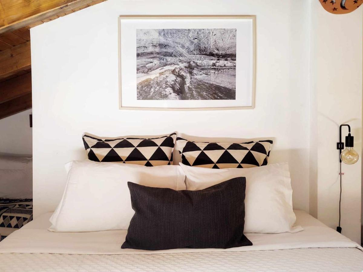 Homestay Attic Private Bedroom - Housity