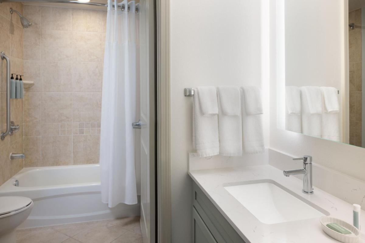Residence Inn Sandestin at Grand Boulevard - Housity