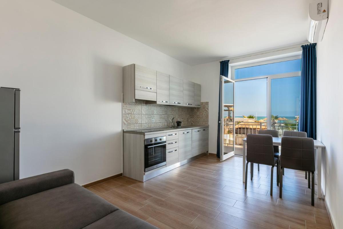 Residence Torvaianica - Housity