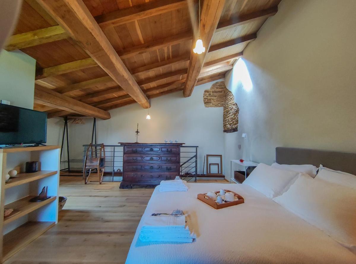 La Fonte Delle Faranghe by Host Hero - Housity