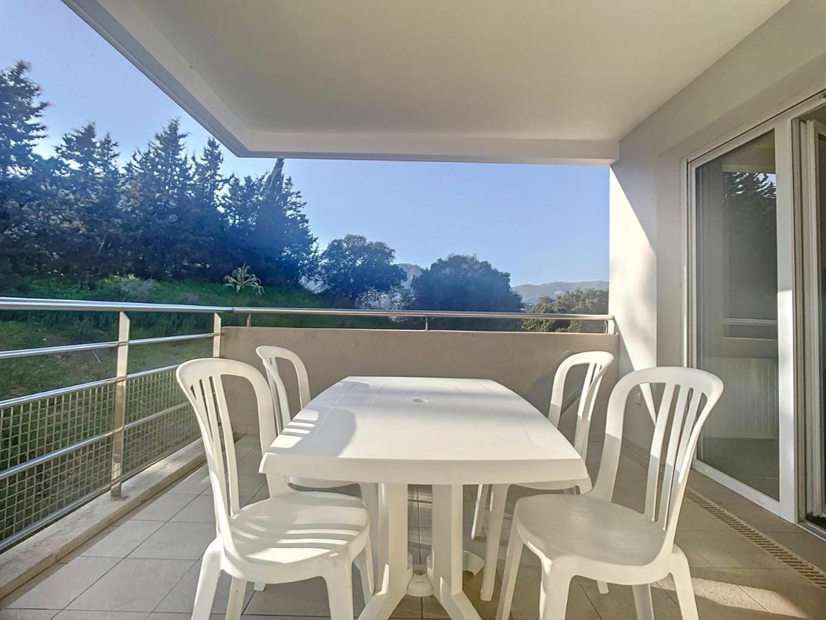 Bel appartement 2 chambres à Proximité des Commodités - Housity