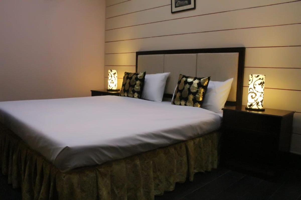 Comfort Inn Hotel - Housity