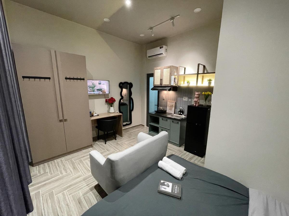 Suitetrails - Amazing Home and Apartment