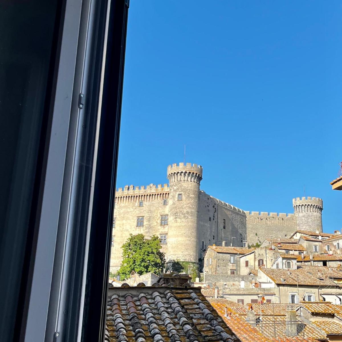 Appartamento di Design con Vista su Castello - Castle View - Housity