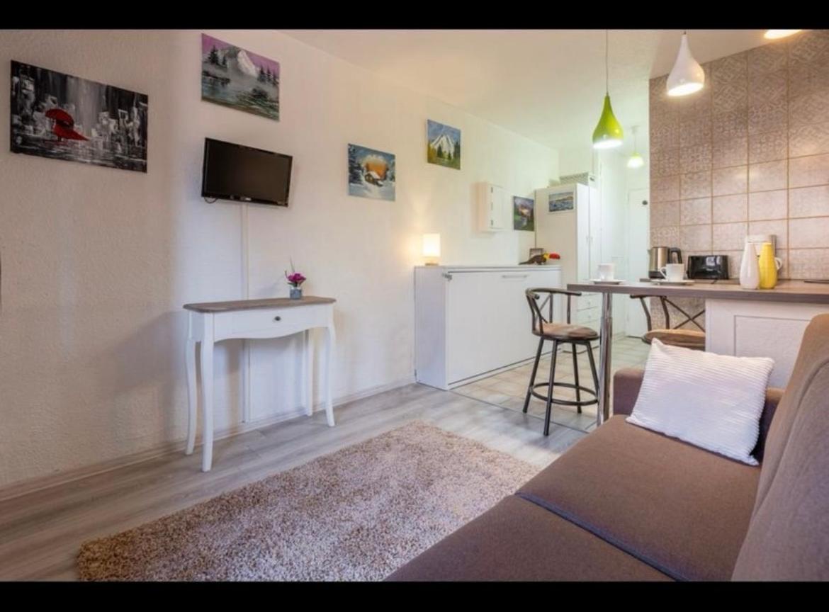 Art Studio - Housity