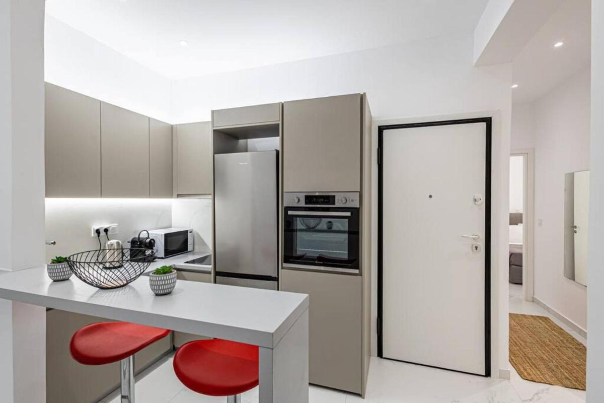 Acropolis Luxury Apartment - Housity
