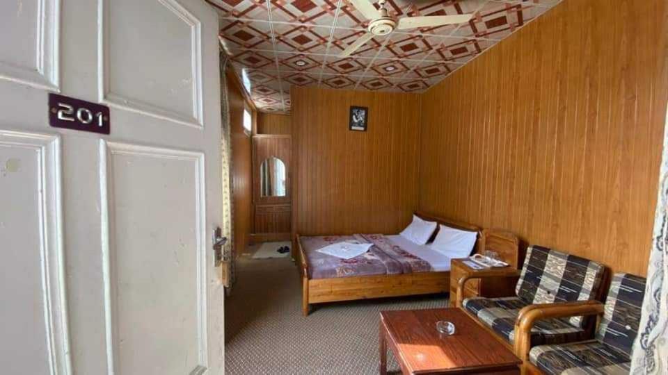 Paradise travels and tours - Housity