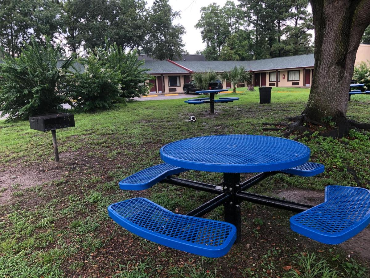 Stay Express Inn North Charleston - Housity