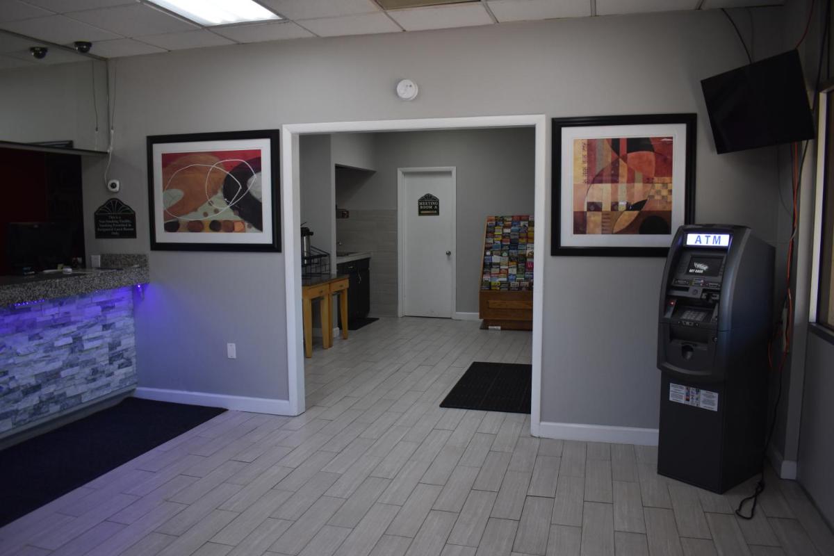 Stay Express Inn North Charleston - Housity