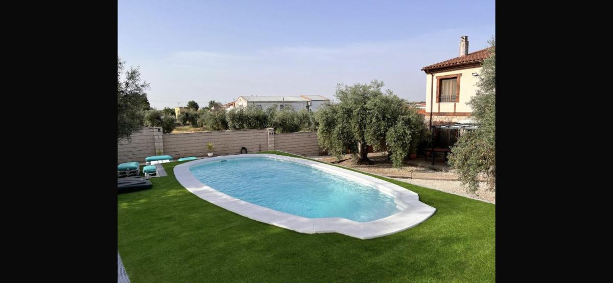 Casa Rural El Olivar de Valdefuentes - Housity
