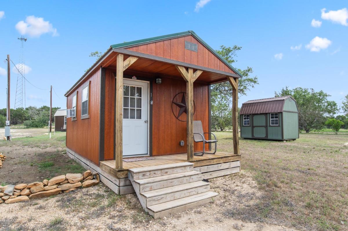 Great Heart Whitefield Cabin 1 - Housity