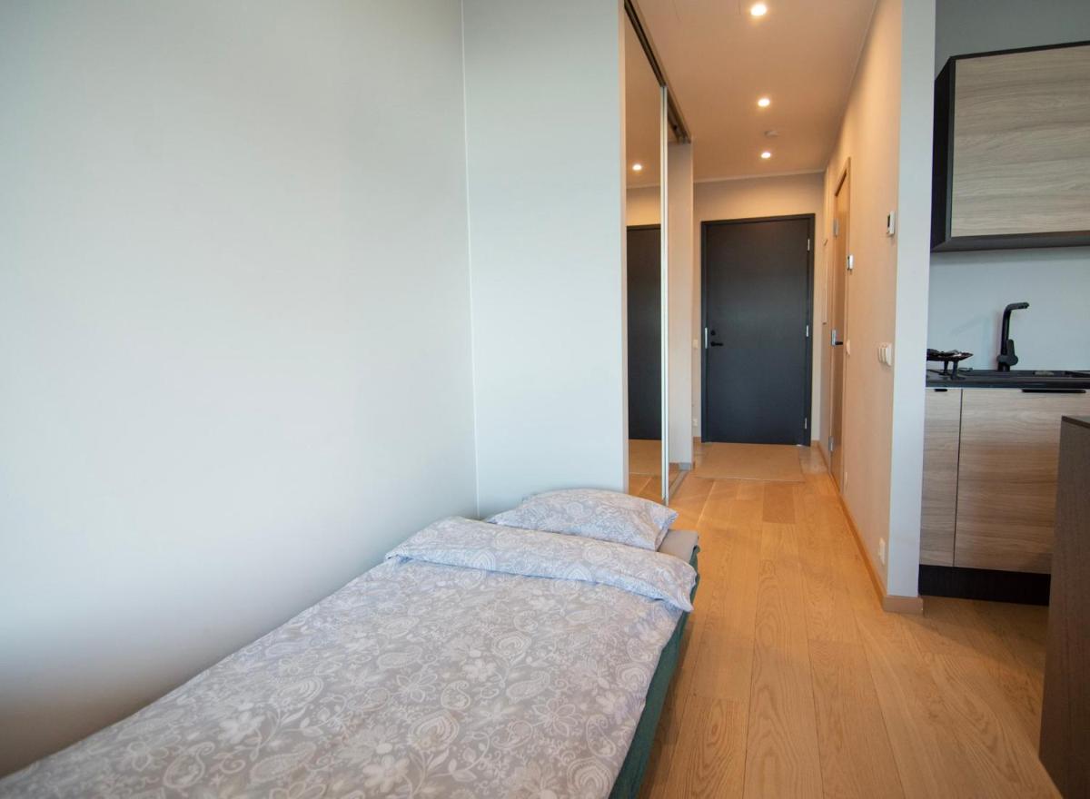 UUS Luksuslik korter villas,konditsioneer! Tasuta parkimine maja aluses kinnises parklas! - Housity