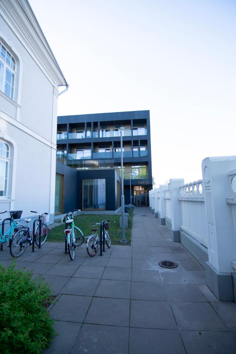 UUS Luksuslik korter villas,konditsioneer! Tasuta parkimine maja aluses kinnises parklas! - Housity