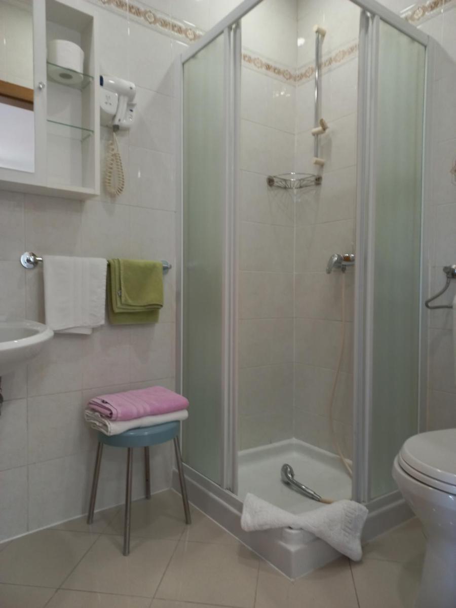 Apartments & Rooms Karmen - Housity