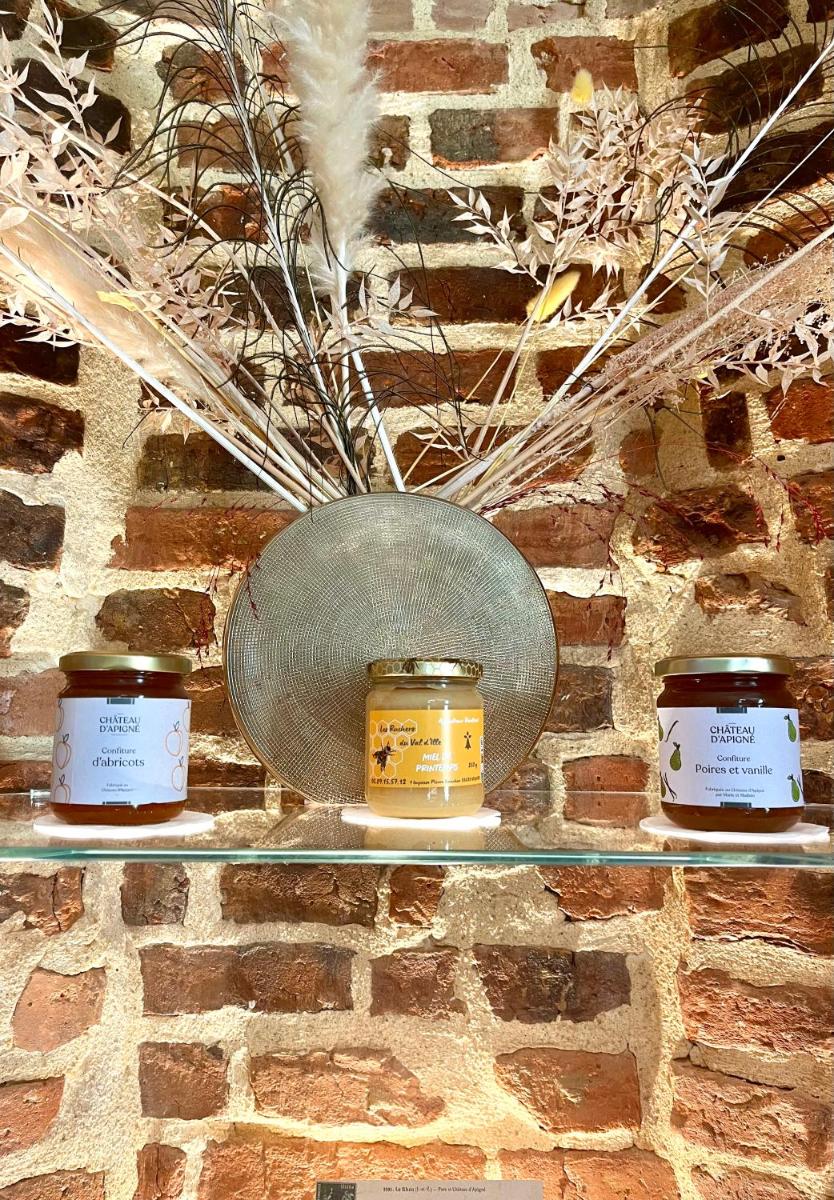 Photo de la galerie de l'établissement Château D'Apigné Rennes, à Le Rheu Photo de la galerie de l'établissement Château D'Apigné Rennes, à Le Rheu