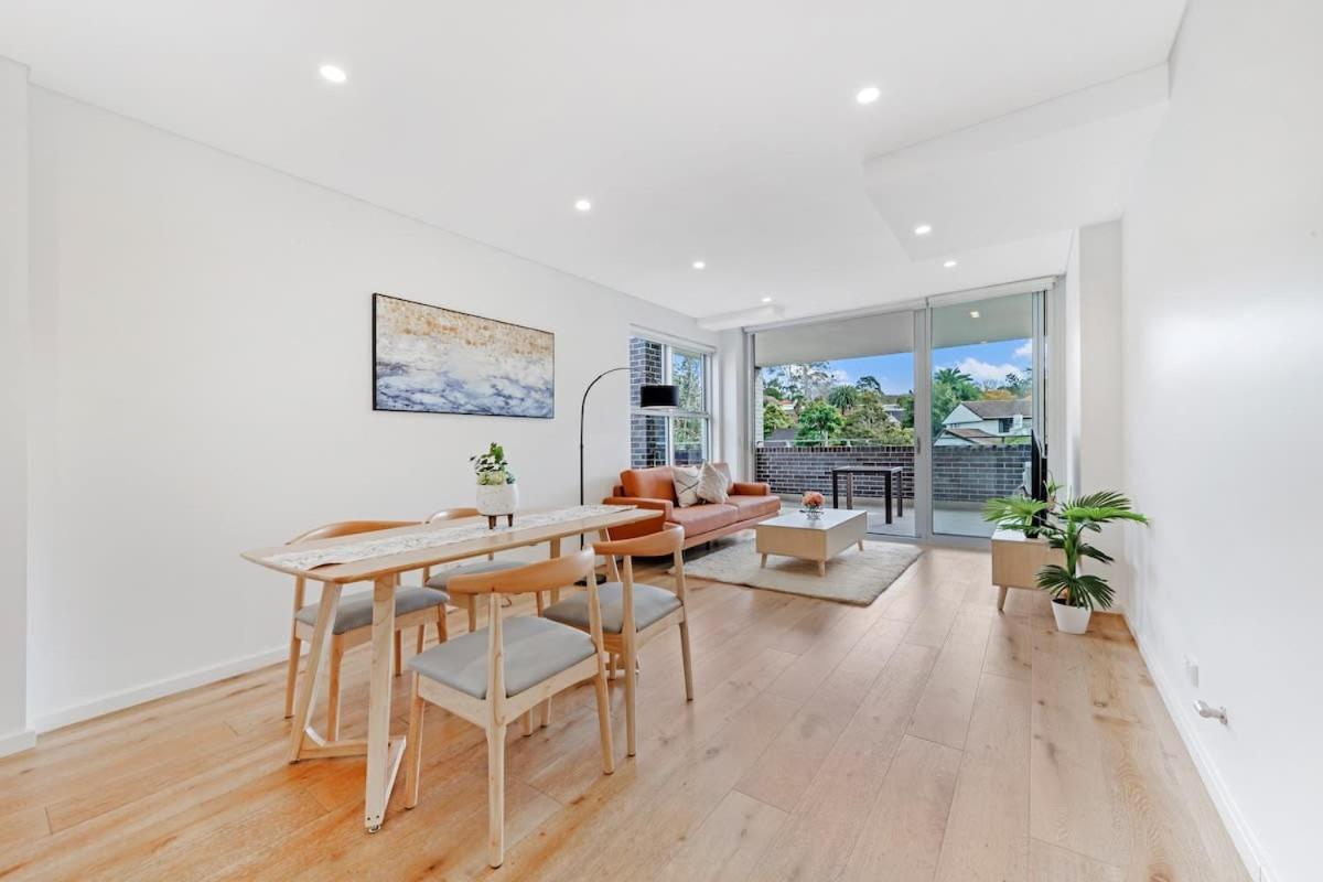 Aircabin｜Beecroft｜Cozy Spacious｜2 Beds Apt+Parking - Housity