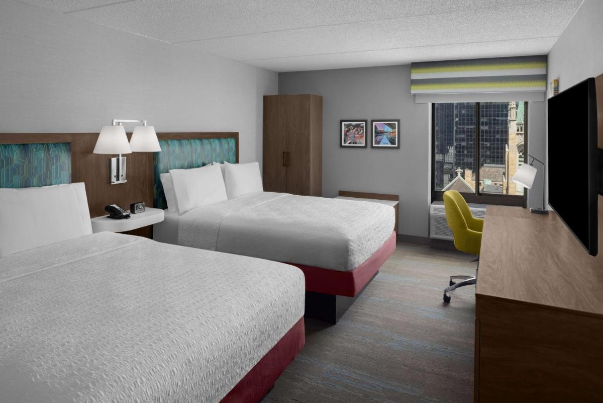 Hampton Inn Cleveland-Downtown - Housity