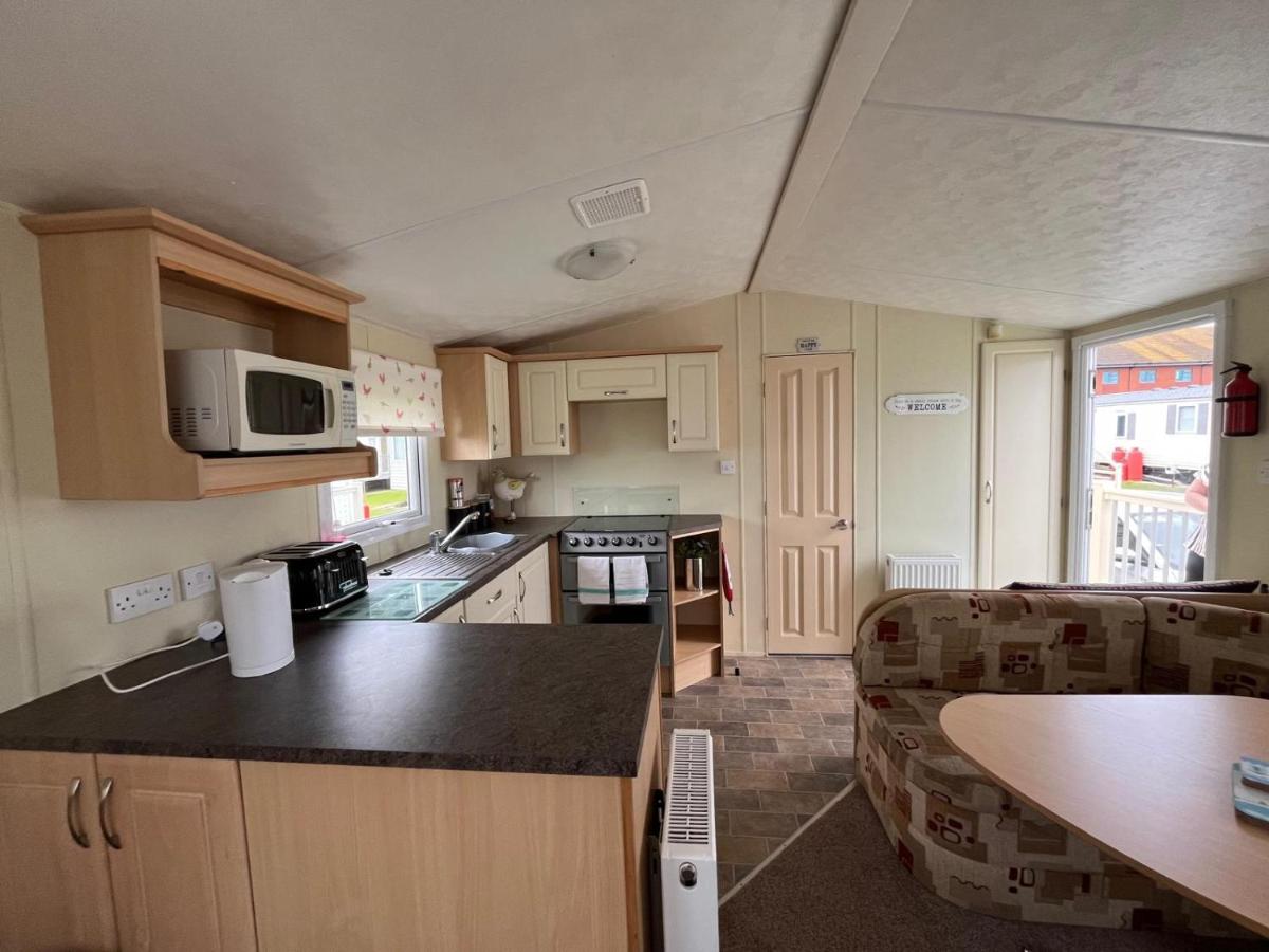 Goodwin's static caravan - Housity