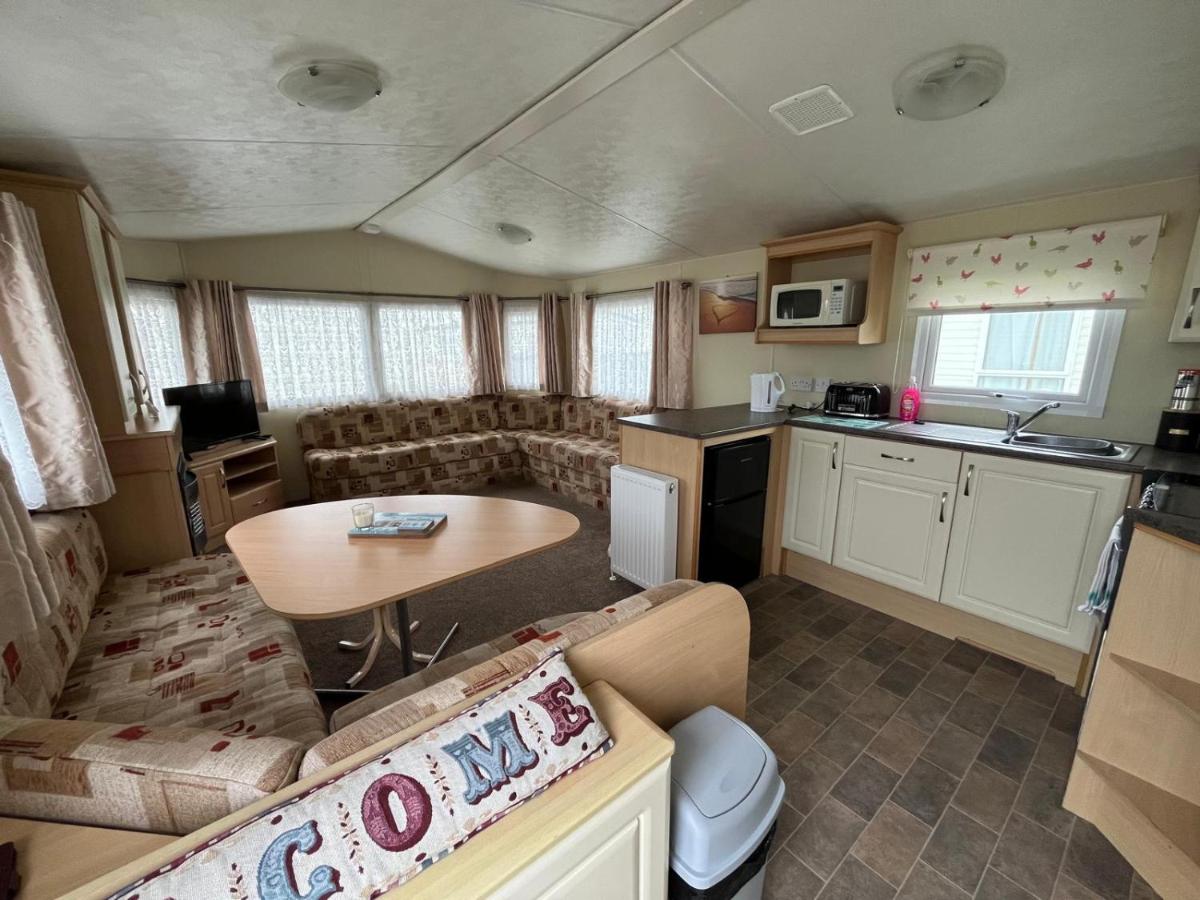 Goodwin's static caravan - Housity